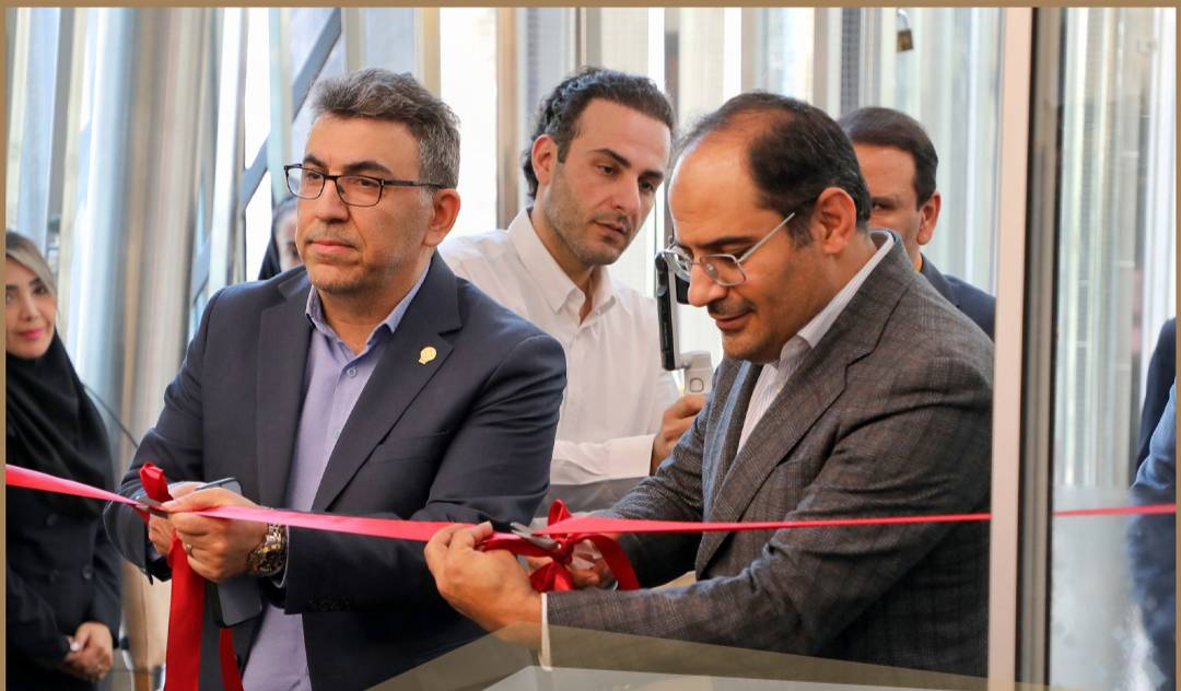 افتتاح شعبه جدید آی‌بی‌شاپ و کارگزاری تامین سرمایه تمدن در قلب بورس تهران